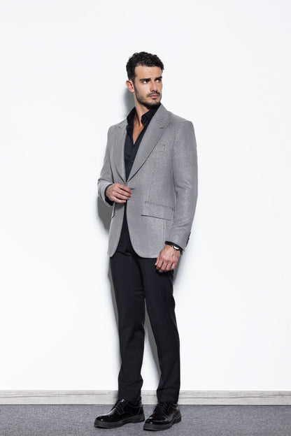 Slim-Fit Jacquard Blazer