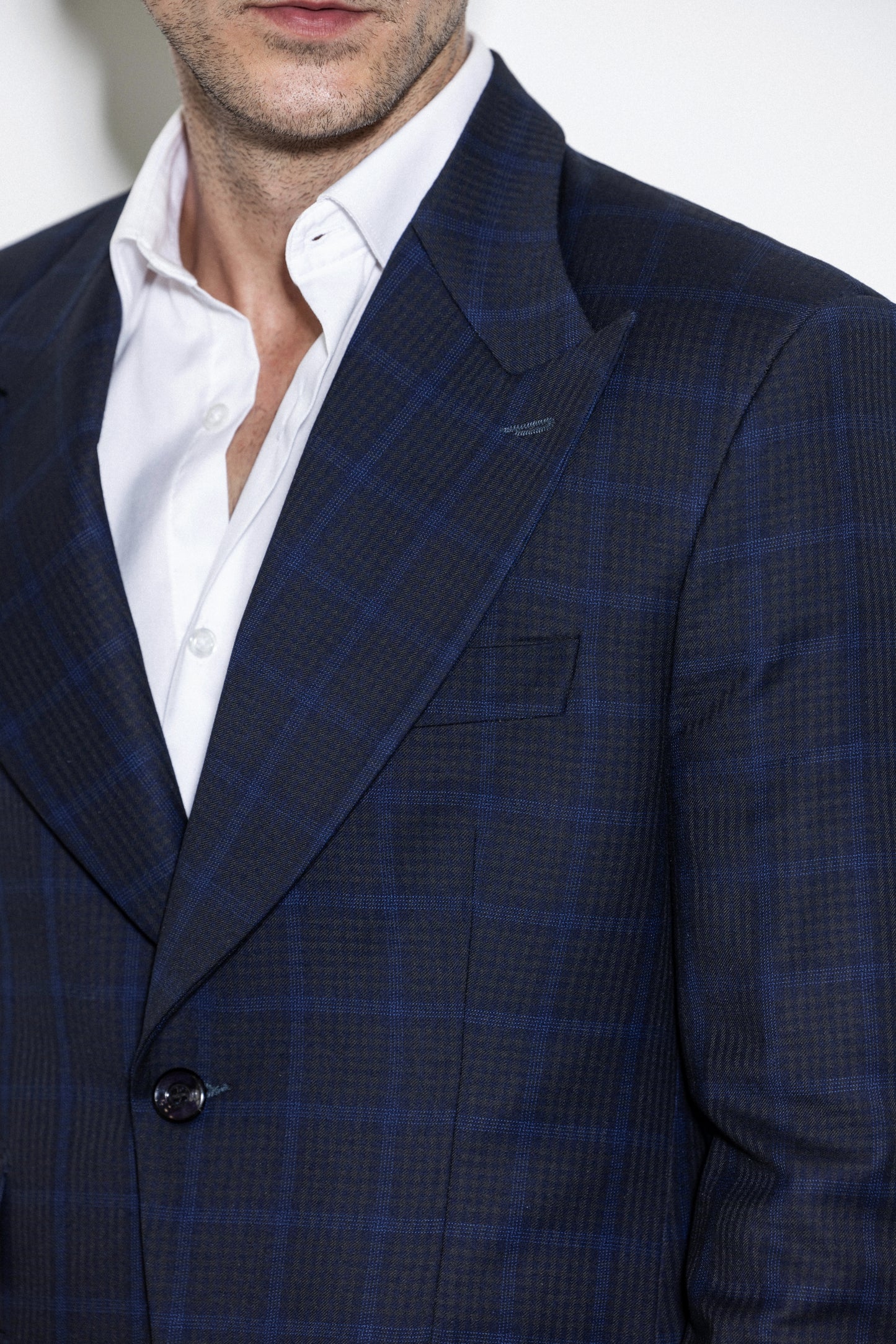 Single breasted Navy Blue Hidden checked suit